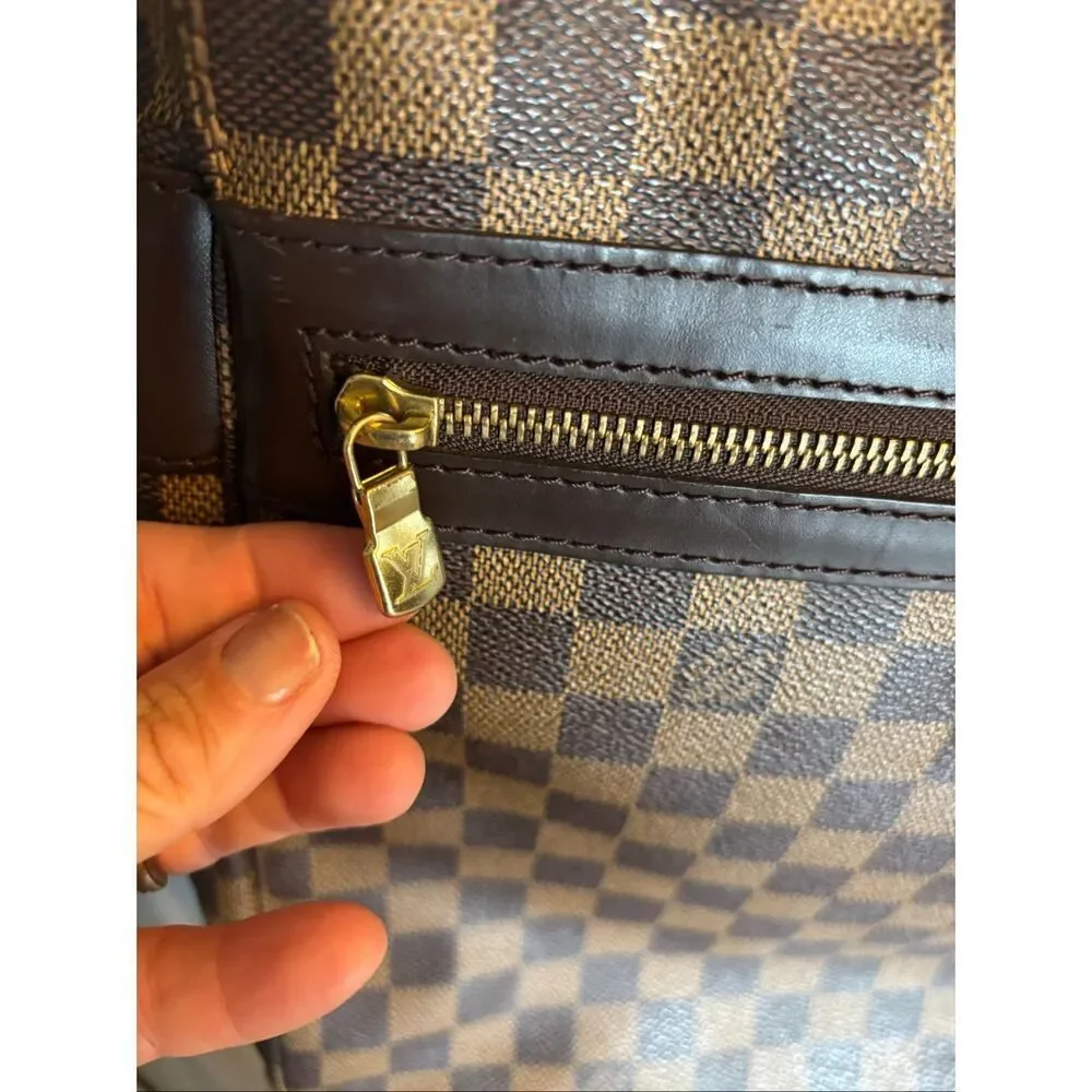 Louis Vuitton Damier Messenger Bag